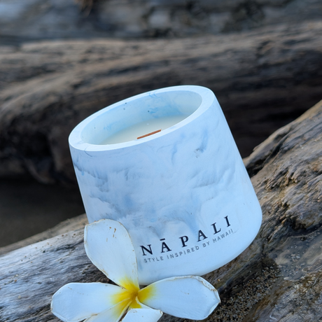 Waikiki | Coconut · Pineapple · Pink Grapefruit · Vanilla | Nāpali Hawaiian Candle